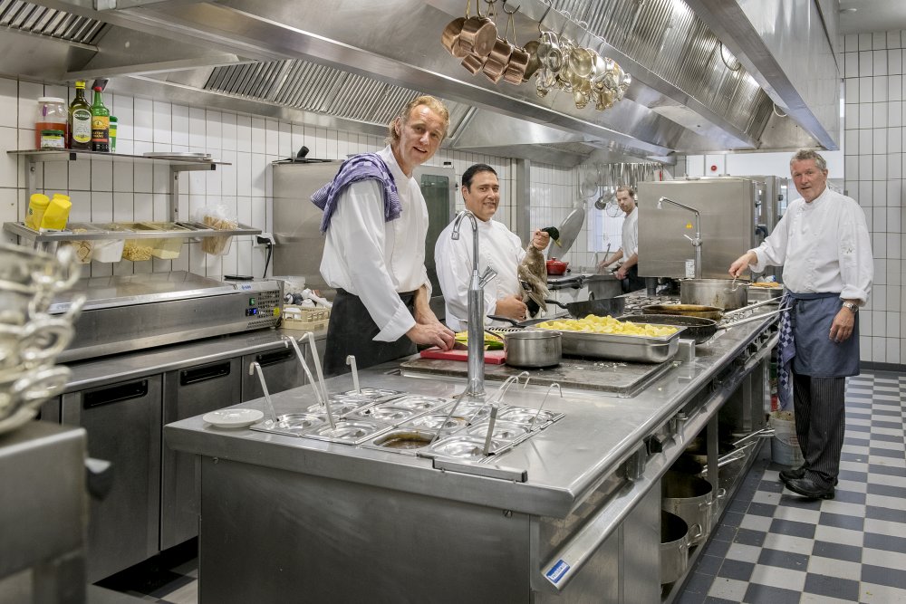 Küchenmitarbeiter Hotel Restaurant Bakker Vorden hbPAS 1052